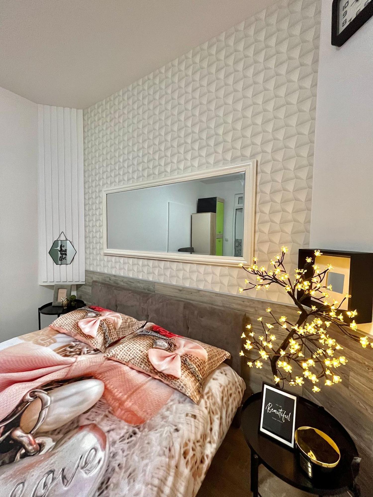 Nilton Apartmans Ni Esterno foto